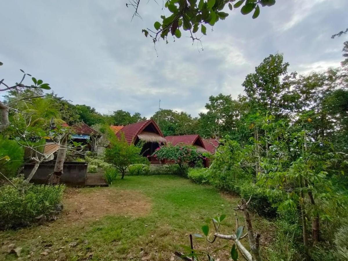 Batumadeg Bougainvillea Bungalow מראה חיצוני תמונה